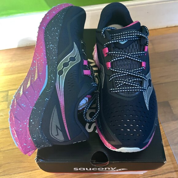 NWT Saucony Women's Endorphin Speed 4 Size 8.0 - Picture 2 of 4